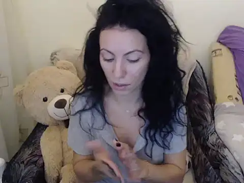 Emmatoo online show from 7, 1, 2026