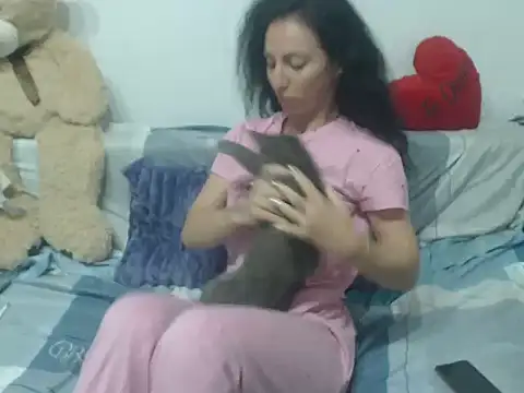 Emmatoo online show from 16, 4, 2026