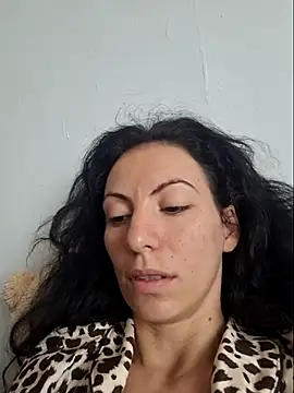 Emmatoo online show from 2, 4, 2026