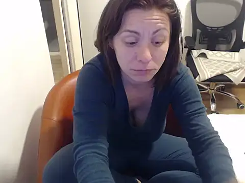 Emmatoo online show from 18, 3, 2026