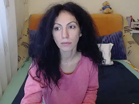 Emmatoo online show from 1, 12, 2025