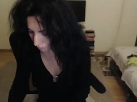 Emmatoo online show from 14, 10, 2025