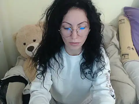 Emmatoo online show from 9, 1, 2026