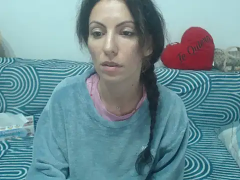 Snapshot of Emmatoo chatting on 15, 5, 2026 Emmatoo online show from 15, 5, 2026