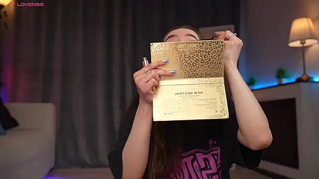 Amely Young online show from 22, 4, 2026