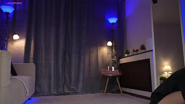 Amely Young online show from 6, 2, 2026