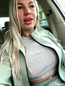 Snapshot of Jessy_Jo chatting on 25, 10, 2025 Jessy Jo online show from 25, 10, 2025