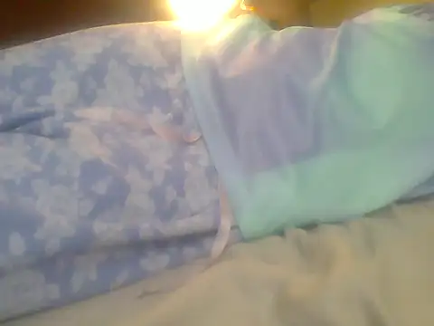 Pretty ellahh online show from 5, 3, 2026