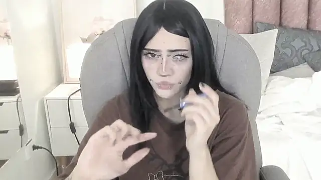 Snapshot of celestica_rose chatting on 1, 12, 2025 celestica rose online show from 1, 12, 2025