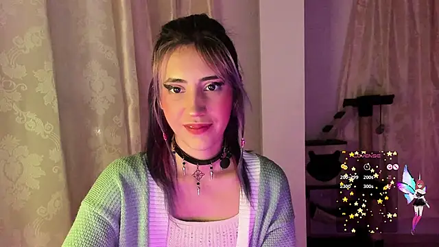 Snapshot of linnie_ chatting on 11, 12, 2024 linnie online show from 11, 12, 2024