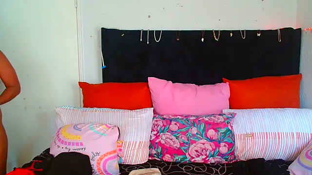 SAVAGExBOO online show from 5, 11, 2025