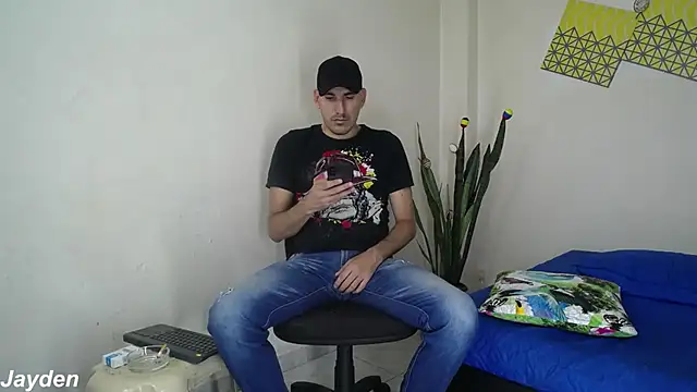 Snapshot of jayydenandjacob chatting on 27, 10, 2025 jayydenandjacob online show from 27, 10, 2025