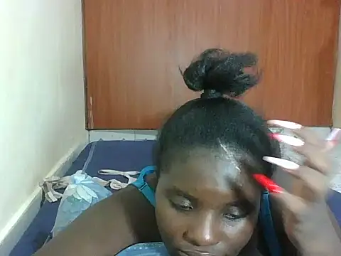 hotebbbyy online show from 18, 3, 2026