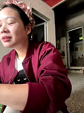 Snapshot of Hellen_111 chatting on 10, 10, 2025 Hellen 111 online show from 10, 10, 2025