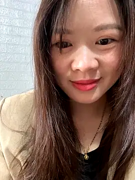 Snapshot of Hellen_111 chatting on 23, 10, 2025 Hellen 111 online show from 23, 10, 2025