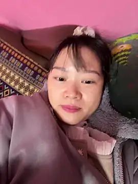 Snapshot of Hellen_111 chatting on 26, 11, 2025 Hellen 111 online show from 26, 11, 2025