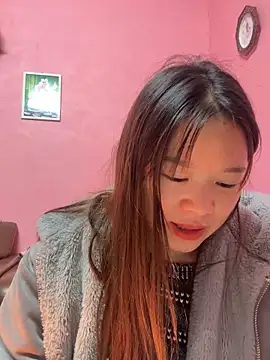 Snapshot of Hellen_111 chatting on 6, 12, 2024 Hellen 111 online show from 6, 12, 2024