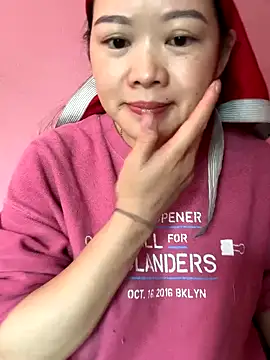 Snapshot of Hellen_111 chatting on 4, 10, 2025 Hellen 111 online show from 4, 10, 2025