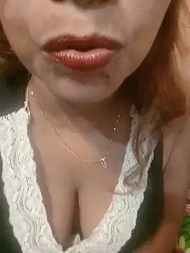 Snapshot of Shaali_Ang chatting on 13, 5, 2026 Shaali Ang online show from 13, 5, 2026