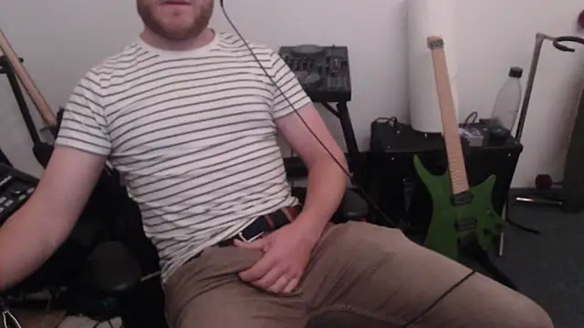 Snapshot of 050kek2 chatting on 16, 10, 2025 050kek2 online show from 16, 10, 2025