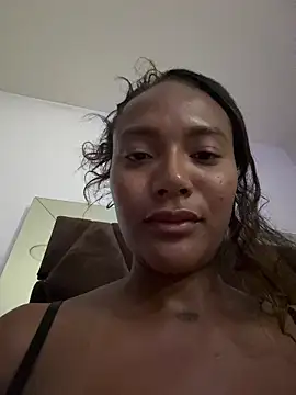 KyaraMiller online show from 8, 11, 2025