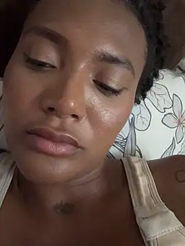 KyaraMiller online show from 16, 4, 2026