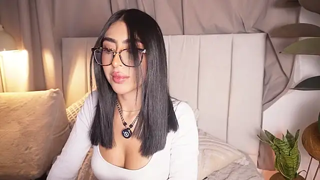 Sara albrecht online show from 10, 3, 2026