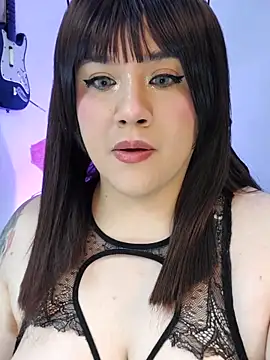 Snapshot of ItsNaiixa chatting on 2, 3, 2025 ItsNaiixa online show from 2, 3, 2025