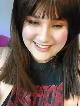 ItsNaiixa online show from 21, 10, 2025