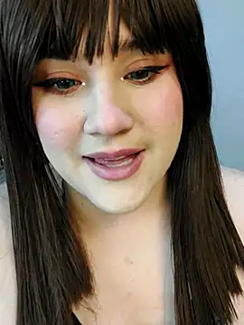 ItsNaiixa online show from 1, 12, 2025