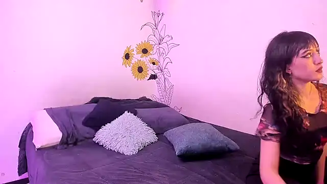 Snapshot of Dear-Venus chatting on 9, 9, 2025 Dear-Venus online show from 9, 9, 2025