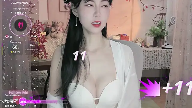 Lisa-s online show from 22, 9, 2025