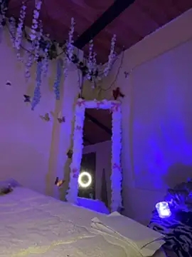 Lily candy X online show from 24, 7, 2026