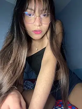 Lily candy X online show from 7, 12, 2024