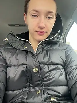 KateRedgar online show from 27, 2, 2025