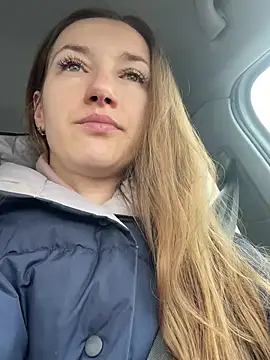 KateRedgar online show from 18, 3, 2025