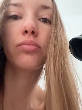 KateRedgar online show from 9, 4, 2026