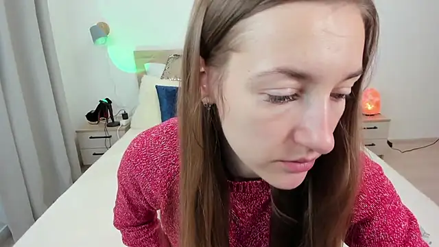 KateRedgar online show from 31, 10, 2025