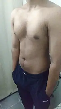 hottboy 39 online show from 20, 2, 2026