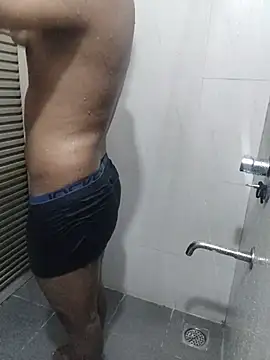 hottboy 39 online show from 12, 4, 2026