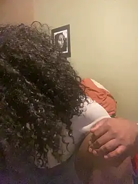 Moorella1 online show from 24, 2, 2026