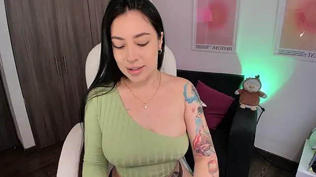 Roxana 02 online show from 10, 11, 2025