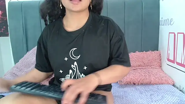 Snapshot of KittyBrookex chatting on 16, 11, 2025 KittyBrookex online show from 16, 11, 2025