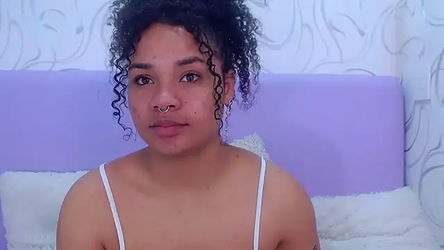 Snapshot of KittyBrookex chatting on 24, 11, 2025 KittyBrookex online show from 24, 11, 2025