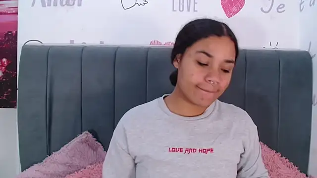 Snapshot of KittyBrookex chatting on 15, 11, 2025 KittyBrookex online show from 15, 11, 2025