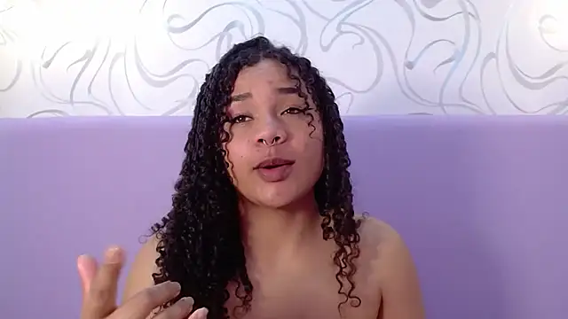 Snapshot of KittyBrookex chatting on 11, 10, 2025 KittyBrookex online show from 11, 10, 2025