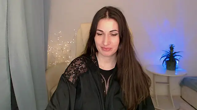 Snapshot of MaryMalory11 chatting on 2, 3, 2025 MaryMalory11 online show from 2, 3, 2025