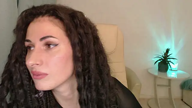 Snapshot of MaryMalory11 chatting on 16, 2, 2025 MaryMalory11 online show from 16, 2, 2025