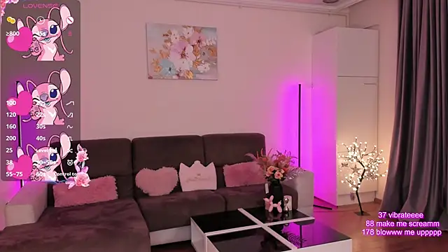 SweetAmeliaaa online show from 18, 12, 2025