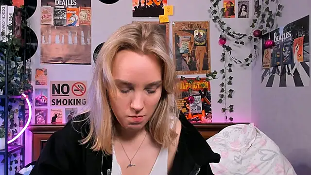 AliciaParkerf online show from 10, 3, 2025